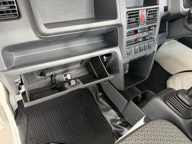 ＮＴ１００クリッパートラック ＤＸ農繁仕様　エアコン／パワステ／５ＭＴ／ＡＣ／４ＷＤ（22枚目）