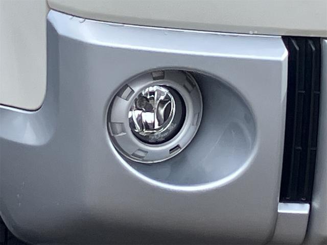 デリカＤ：５ シャモニー　４ＷＤ　ＥＴＣ　バックカメラ　フロントカメラ　ナビ　オートクルーズコントロール　両側電動スライドドア　オートライト　ＨＩＤ　スマートキー　電動格納ミラー　シートヒーター　３列シート　ＣＶＴ（15枚目）