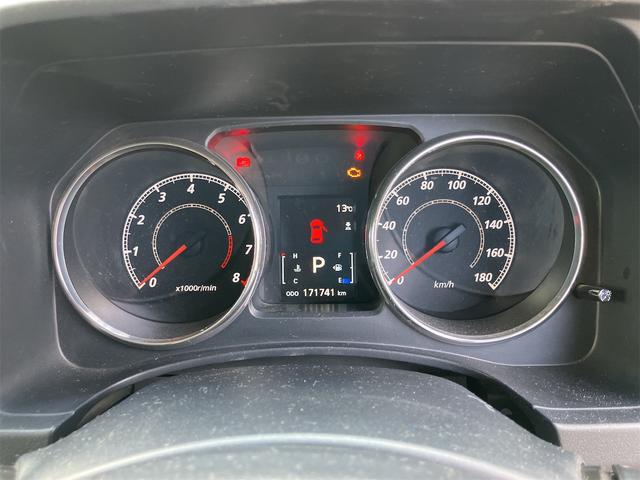 デリカＤ：５ シャモニー　４ＷＤ　ＥＴＣ　バックカメラ　フロントカメラ　ナビ　オートクルーズコントロール　両側電動スライドドア　オートライト　ＨＩＤ　スマートキー　電動格納ミラー　シートヒーター　３列シート　ＣＶＴ（33枚目）