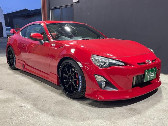 ８６ ＧＴリミテッド　トラストターボキット・ＧＰスポーツエアロ・ＧＰスポーツブレーキキット・車高調・１８インチアルミホイール・（6枚目）