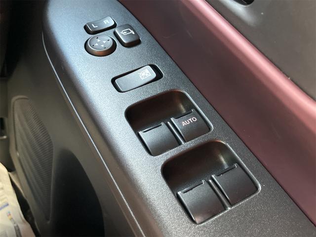 スペーシアカスタム ハイブリッドＸＳターボ　４ＷＤ　ＥＴＣ　バックカメラ　両側電動スライドドア　ＴＶ　クリアランスソナー　オートクルーズコントロール　レーンアシスト　衝突被害軽減システム　オートライト　ＬＥＤヘッドランプ　スマートキー（32枚目）