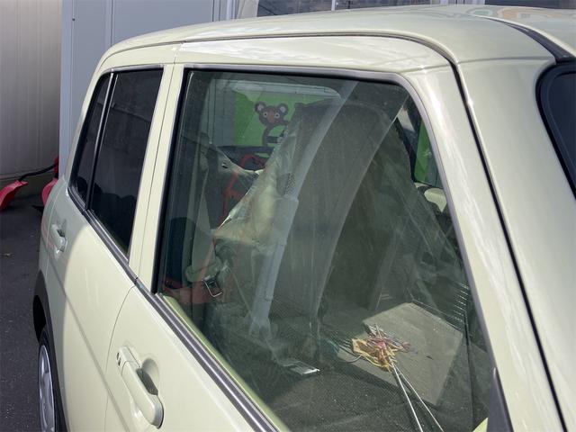 アルトラパン L クリアランスソナー レーンアシスト 衝突被害軽減システム オートライト スマートキー アイドリングストップ 電動格納ミラー シートヒーター ベンチシート CVT ESC エアコン パワーステアリング(12枚目)