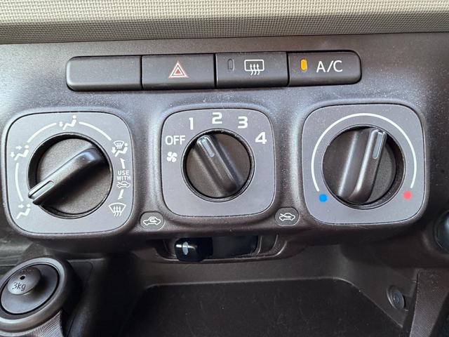 パッソ プラスハナ　Ｃパッケージ　純正ナビＴＶ　前オーナー記録簿あり（29枚目）