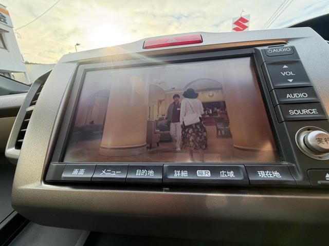 �e���r�����邱�Ƃ��ł��܂��B