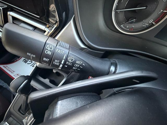 フロンクス ベースグレード　９インチ全方位カメラ付きメーカーナビ　試乗車アダプティブクルーズクルーズコントロール　運転席助手席シートヒーター　電動パーキングサイドブレーキ（20枚目）