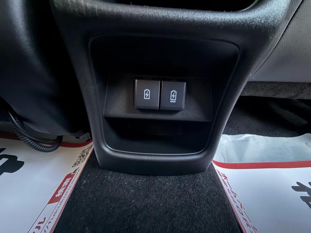 フロンクス ベースグレード　９インチ全方位カメラ付きメーカーナビ　試乗車アダプティブクルーズクルーズコントロール　運転席助手席シートヒーター　電動パーキングサイドブレーキ（56枚目）