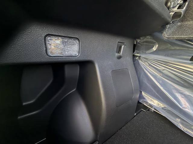 フロンクス ベースグレード　９インチ全方位カメラ付きメーカーナビ　試乗車アダプティブクルーズクルーズコントロール　運転席助手席シートヒーター　電動パーキングサイドブレーキ（58枚目）