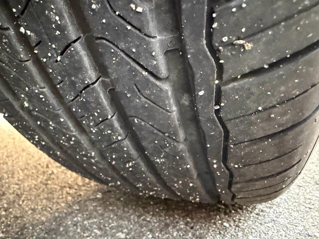 フロンクス ベースグレード　９インチ全方位カメラ付きメーカーナビ　試乗車アダプティブクルーズクルーズコントロール　運転席助手席シートヒーター　電動パーキングサイドブレーキ（63枚目）