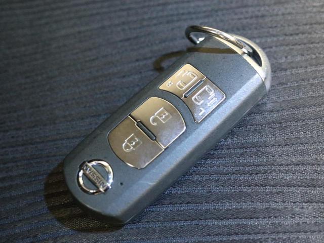 ハイウェイスターG 3列シート 7人乗り メモリーナビ 地デジ バックカメラ 両側パワースライドドア 自動点灯式HIDライト スマートキー イモビ AW ETC 禁煙車(22枚目)