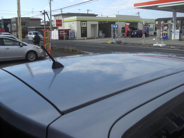 ヴィッツ ジュエラ ナビ TV CD バックカメラ キーレス エンジンスターター ETC スタッドレスタイヤアルミ付き有り(16枚目)