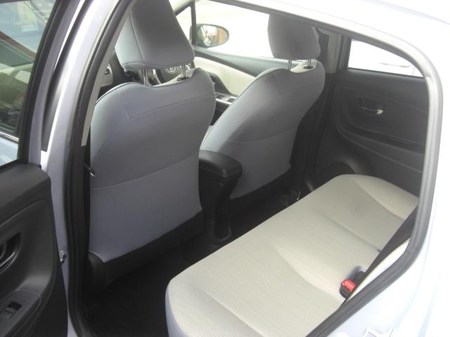 ヴィッツ ジュエラ ナビ TV CD バックカメラ キーレス エンジンスターター ETC スタッドレスタイヤアルミ付き有り(31枚目)