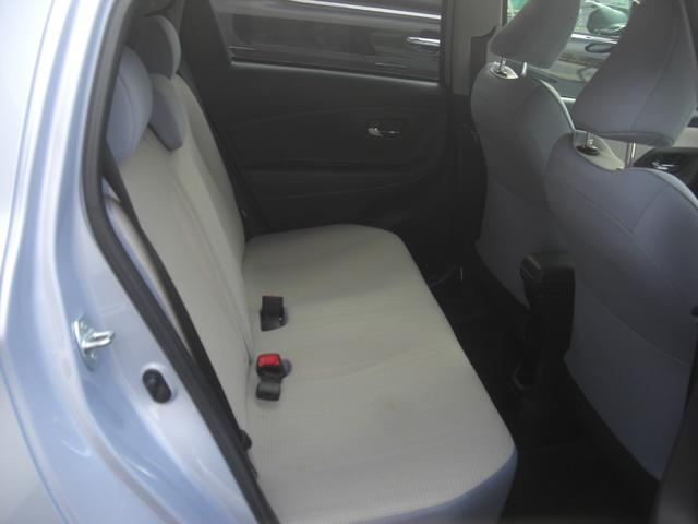 ヴィッツ ジュエラ ナビ TV CD バックカメラ キーレス エンジンスターター ETC スタッドレスタイヤアルミ付き有り(33枚目)