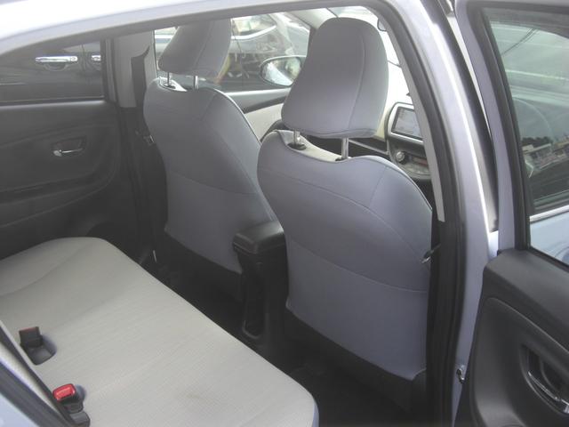 ヴィッツ ジュエラ ナビ TV CD バックカメラ キーレス エンジンスターター ETC スタッドレスタイヤアルミ付き有り(34枚目)