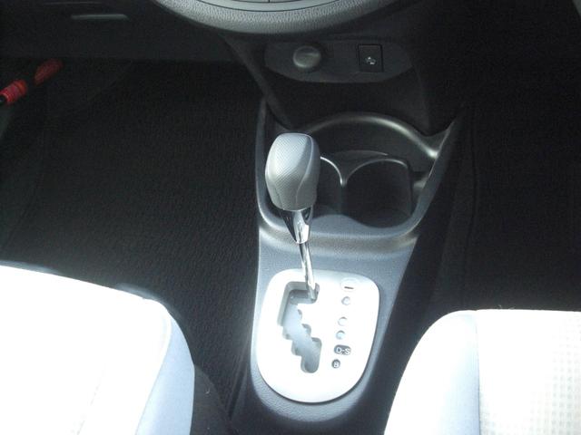 ヴィッツ ジュエラ ナビ TV CD バックカメラ キーレス エンジンスターター ETC スタッドレスタイヤアルミ付き有り(40枚目)