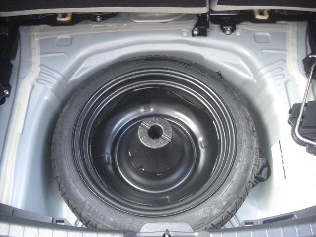 ヴィッツ ジュエラ ナビ TV CD バックカメラ キーレス エンジンスターター ETC スタッドレスタイヤアルミ付き有り(49枚目)