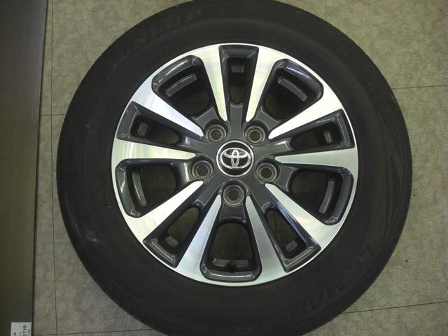 エスクァイア Ｇｉ　プレミアムパッケージ　ブラックテーラード　ナビ　ＴＶ　バックカメラ　ＥＴＣ　ドライブレコーダー　スマートキー　両側電動スライドドア　スタッドレスタイヤアルミ付き有り（25枚目）