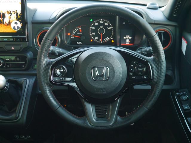 Ｎ－ＯＮＥ ＲＳ　純正ナビ　テレビ　バックカメラ　ＣＤ　ＤＶＤ　Ｂｌｕｅｔｏｏｔｈ　ドライブレコーダー　ＥＴＣ　衝突軽減ブレーキ　クルーズコントロール　パーキングセンサー　プッシュスタート　６ＭＴ（12枚目）