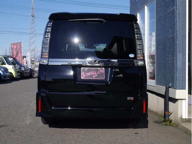ヴォクシー ＺＳ　Ｇ’ｓ　純正ナビ　テレビ　バックカメラ　両側パワースライドドア　フリップダウンモニター　ドライブレコーダー　ＡＳＳＵＲＡレーダー探知機　ＥＴＣ　Ｂｌｕｅｔｏｏｔｈ（4枚目）