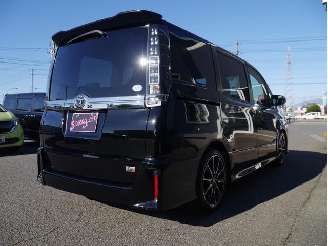 ヴォクシー ＺＳ　Ｇ’ｓ　純正ナビ　テレビ　バックカメラ　両側パワースライドドア　フリップダウンモニター　ドライブレコーダー　ＡＳＳＵＲＡレーダー探知機　ＥＴＣ　Ｂｌｕｅｔｏｏｔｈ（5枚目）