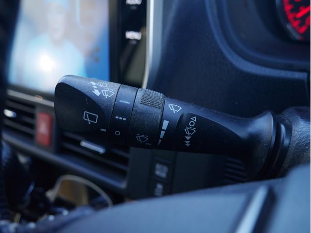 ヴォクシー ＺＳ　Ｇ’ｓ　純正ナビ　テレビ　バックカメラ　両側パワースライドドア　フリップダウンモニター　ドライブレコーダー　ＡＳＳＵＲＡレーダー探知機　ＥＴＣ　Ｂｌｕｅｔｏｏｔｈ（16枚目）