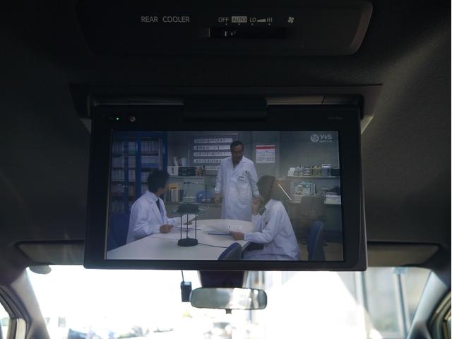 ヴォクシー ＺＳ　Ｇ’ｓ　純正ナビ　テレビ　バックカメラ　両側パワースライドドア　フリップダウンモニター　ドライブレコーダー　ＡＳＳＵＲＡレーダー探知機　ＥＴＣ　Ｂｌｕｅｔｏｏｔｈ（19枚目）