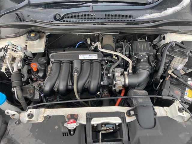 ヴェゼル ハイブリッドＸ　４ＷＤ　ドライブレコーダー　ＥＴＣ　バックカメラ　オートクルーズコントロール　衝突被害軽減システム　ナビ　ＴＶ　オートライト　ＬＥＤヘッドランプ　アルミホイール　スマートキー　シートヒーター　ＡＴ（18枚目）