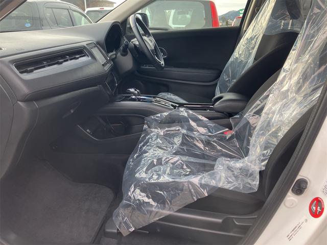 ヴェゼル ハイブリッドＸ　４ＷＤ　ドライブレコーダー　ＥＴＣ　バックカメラ　オートクルーズコントロール　衝突被害軽減システム　ナビ　ＴＶ　オートライト　ＬＥＤヘッドランプ　アルミホイール　スマートキー　シートヒーター　ＡＴ（28枚目）