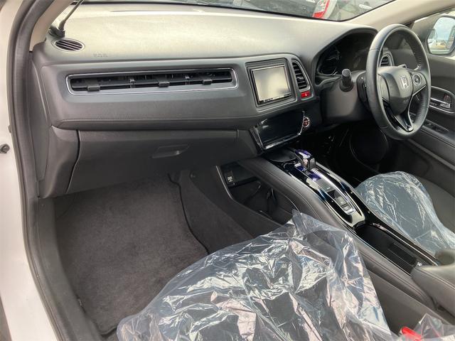 ヴェゼル ハイブリッドＸ　４ＷＤ　ドライブレコーダー　ＥＴＣ　バックカメラ　オートクルーズコントロール　衝突被害軽減システム　ナビ　ＴＶ　オートライト　ＬＥＤヘッドランプ　アルミホイール　スマートキー　シートヒーター　ＡＴ（30枚目）