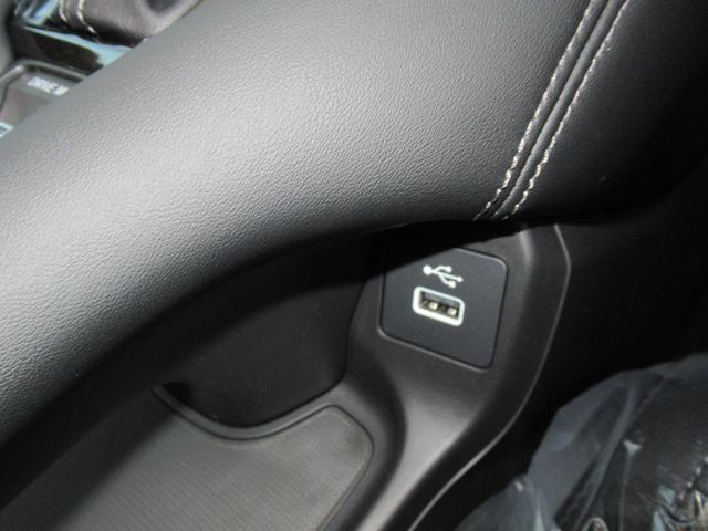 ＺＲ－Ｖ Ｘ　４ＷＤ・純正ナビＴＶ・Ｂカメラ・ホンダセンシング・登録済未使用車・スマートキー・レーンアシスト・ＬＥＤ・クリアランスソナー・シートヒーター（17枚目）