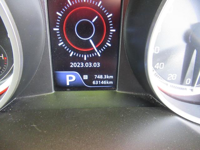 スイフト ハイブリッドRS 4WD・純正ナビTV・全方位カメラ・レーダークルーズコントロール・シートヒーター・ミラーヒーター・ETC・スズキセーフティサポート(17枚目)