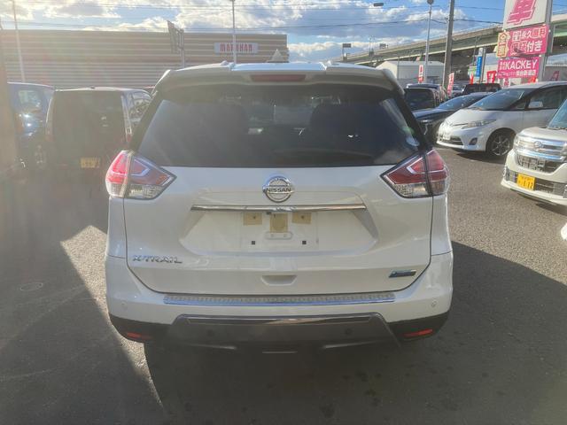 エクストレイル 20X ハイブリッド エマージェンシーブレーキP ハイブリッド4WD・スマートキー・純正ナビ/TV/DVD/BT・バックカメラ・ナビ連動2.0ETC・ハーフレザーシート・本革ステアリング・LEDヘッドライト&フォグ・17インチAW・シートヒーター(3枚目)