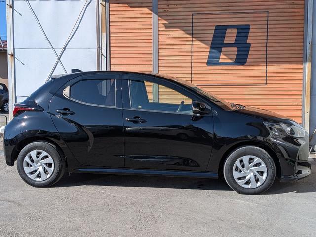 TOYOTA YARIS HYBRID G