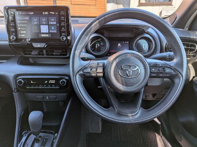 TOYOTA YARIS HYBRID G