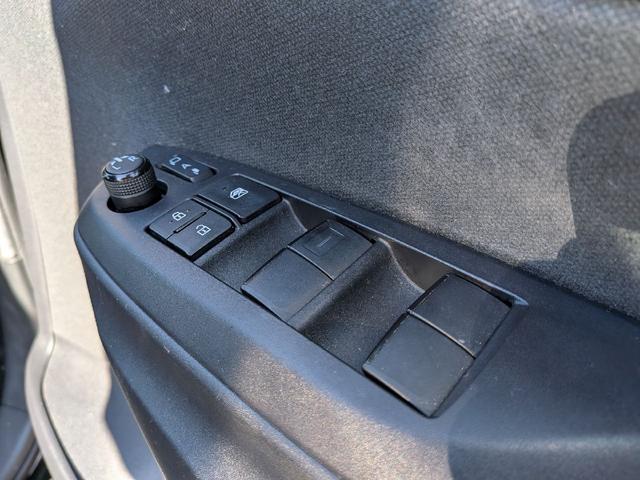 TOYOTA YARIS HYBRID G