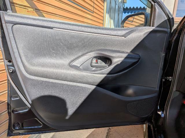 TOYOTA YARIS HYBRID G