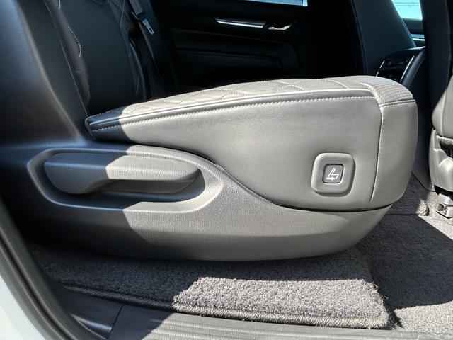 ＣＸ－８ ＸＤ　エクスクルーシブモード　ＭＡＺＤＡ認定Ｕ－ＣＡＲ　／　４ＷＤ　／　ＥＴＣ２．０　／　ワンオーナー　／　分解整備記録簿　／　禁煙車　／　パワーリフトゲート　／　３６０°ビューモニター　／　ＭＡＺＤＡ純正新品バッテリー納車（26枚目）