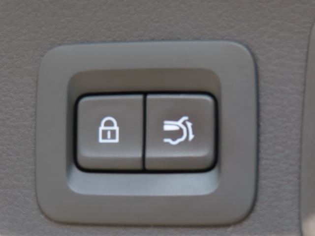 CX-60 XD-ハイブリッド プレミアムモダン MAZDA認定U-CAR / ディーゼルハイブリッド / 4WD / ETC / ドライブレコーダー / BOSEサウンド / パワーリフトゲート / サンルーフ / MAZDA純正新品バッテリー納車(27枚目)