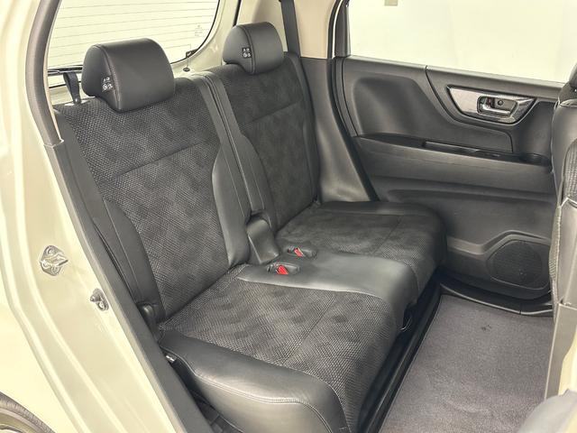 �\�t�g�ł������Ƃ������S�n�̂悳�ƁA�g�̂��ݍ��ރz�[���h���𗼗������V�[�g�B�\�t�g�Ō����̂���N�b�V�����A���K�ȑ̈����U�ȂǁA�t�B�b�g���ɗD�ꂽ�����ԍ����Ă����ɂ����V�[�g�ł��B