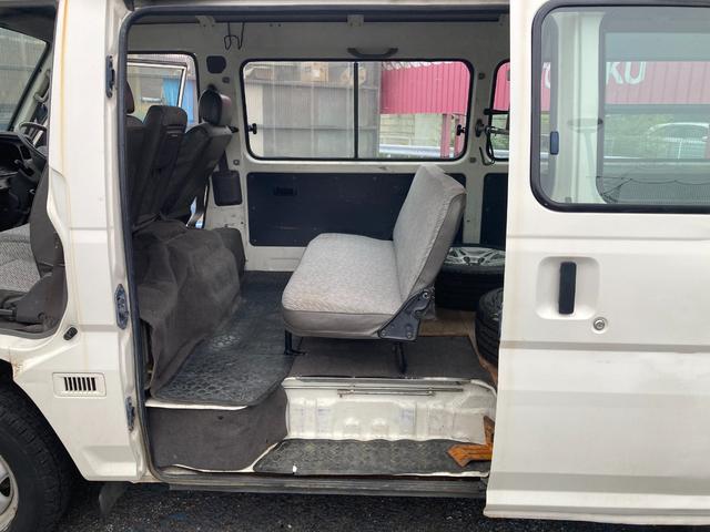 キャラバン ロングＤＸ　５速マニュアルミッション　ロング　ディーゼル　４ＷＤ　純正デッキ（15枚目）