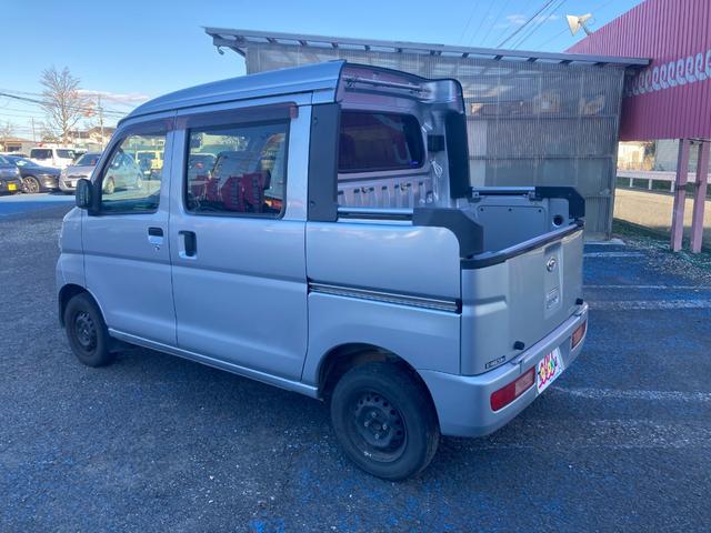 ハイゼットカーゴ デッキバン　社外ナビ　ワンセグＴＶ　ＣＤ　４ＷＤ　ドアバイザー　フロアーマット（4枚目）