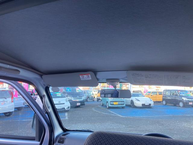 ハイゼットカーゴ デッキバン　社外ナビ　ワンセグＴＶ　ＣＤ　４ＷＤ　ドアバイザー　フロアーマット（17枚目）