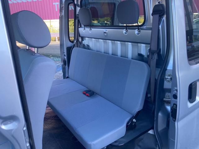 ハイゼットカーゴ デッキバン　社外ナビ　ワンセグＴＶ　ＣＤ　４ＷＤ　ドアバイザー　フロアーマット（25枚目）