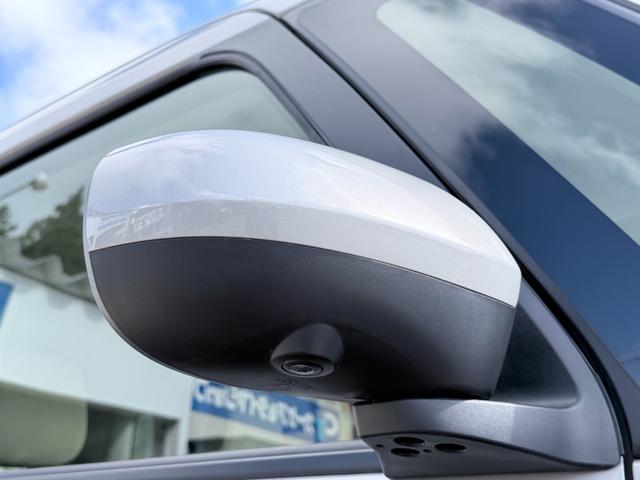 ムーヴキャンバス Gメイクアップリミテッド SAIII 4WD パナソニックナビ フルセグTV Bluetooth バックカメラ パノラマビュー ETC 両側パワースライドドア LEDヘッドライト アイドリングストップ クリアランスソナー スマートキー(11枚目)