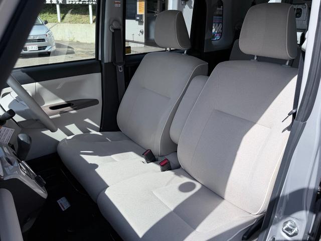 ムーヴキャンバス Gメイクアップリミテッド SAIII 4WD パナソニックナビ フルセグTV Bluetooth バックカメラ パノラマビュー ETC 両側パワースライドドア LEDヘッドライト アイドリングストップ クリアランスソナー スマートキー(44枚目)