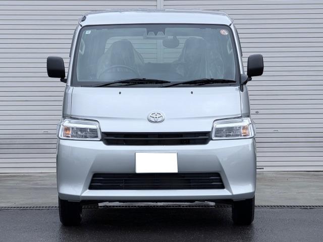 タウンエースバン ＧＬ　４ＷＤ　社外ナビ　フルセグ　スマートアシスト　ＬＥＤヘッドライト　ＬＥＤリヤフォグ　センターデフロック　寒冷地仕様　リヤヒーター　オートライト　キーレス　パワーウィンドウ　フロアマット　ドアバイザー（2枚目）