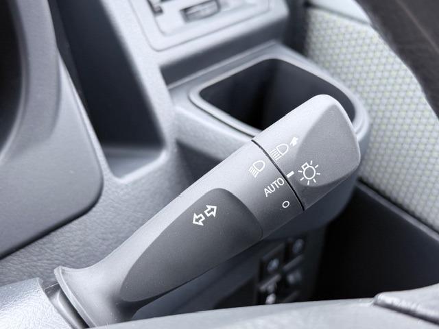 タウンエースバン ＧＬ　４ＷＤ　社外ナビ　フルセグ　スマートアシスト　ＬＥＤヘッドライト　ＬＥＤリヤフォグ　センターデフロック　寒冷地仕様　リヤヒーター　オートライト　キーレス　パワーウィンドウ　フロアマット　ドアバイザー（18枚目）