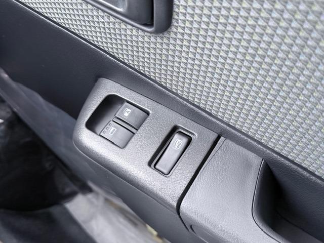 タウンエースバン ＧＬ　４ＷＤ　社外ナビ　フルセグ　スマートアシスト　ＬＥＤヘッドライト　ＬＥＤリヤフォグ　センターデフロック　寒冷地仕様　リヤヒーター　オートライト　キーレス　パワーウィンドウ　フロアマット　ドアバイザー（20枚目）