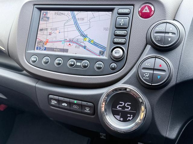 フィットシャトル １５Ｘ　ファインライン　４ＷＤ　ワンオーナー　純正ナビＴＶ　バックカメラ　ＥＴＣ　ドライブレコーダー　ＨＩＤヘッドライト　フォグランプ　スマートキー　フロントワイパーデアイサー　オートエアコン　クルーズコントロール（31枚目）