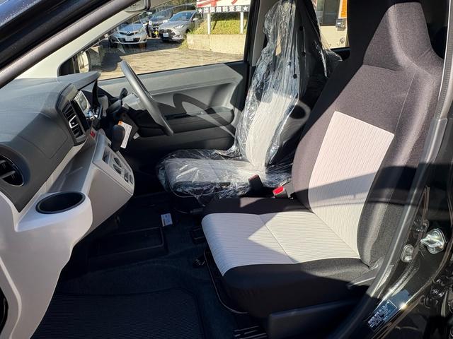 ミライース Ｘ　ＳＡＩＩＩ　４ＷＤ　届け出済み未使用車　ＣＤオーディオ　ロングバイザー　カーペットマット　下廻りスリーラスター防錆済み　キーレス（32枚目）