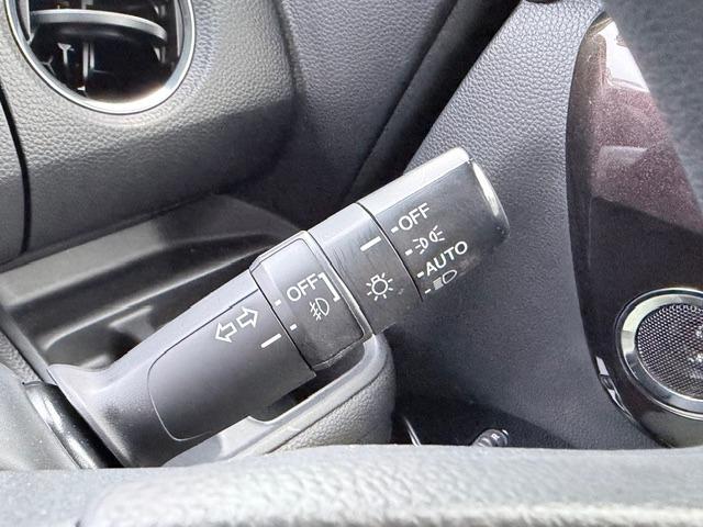 Ｎ－ＢＯＸカスタム Ｇ・Ｌホンダセンシング　４ＷＤ　純正ナビＴＶ　Ｂｌｕｅｔｏｏｔｈ　バックカメラ　両側パワースライドドア　ＬＥＤヘッドライト　ＬＥＤフォグランプ　シートヒーター　ＥＴＣ　クルーズコントロール　純正アルミホイール　オートエアコン（24枚目）